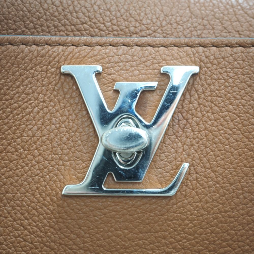 Louis Vuitton Lockme Leather Handbag Brown — view 6