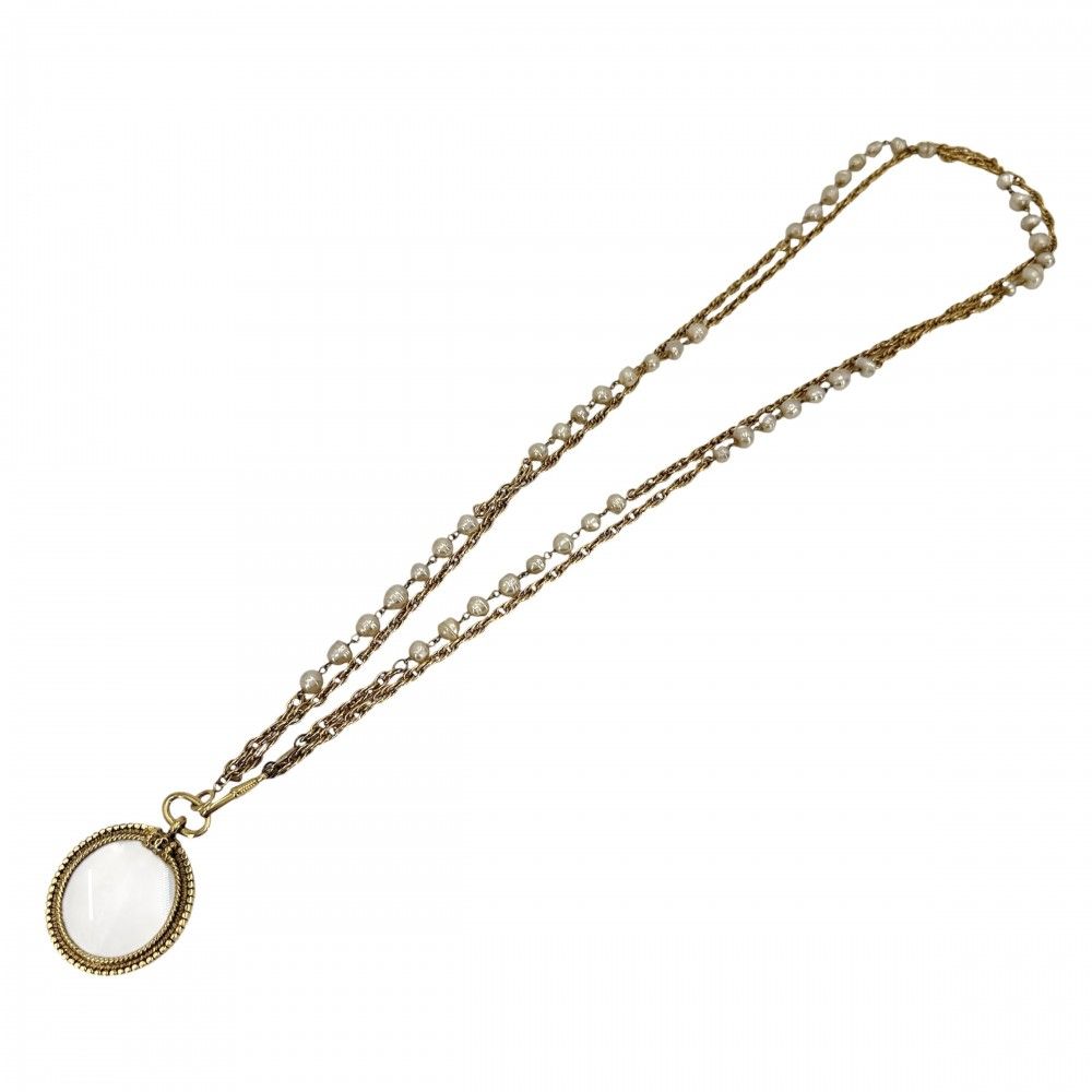 Chanel Necklace Long Pendant Loupe CC Logo Vintage Faux Pearl — view 4