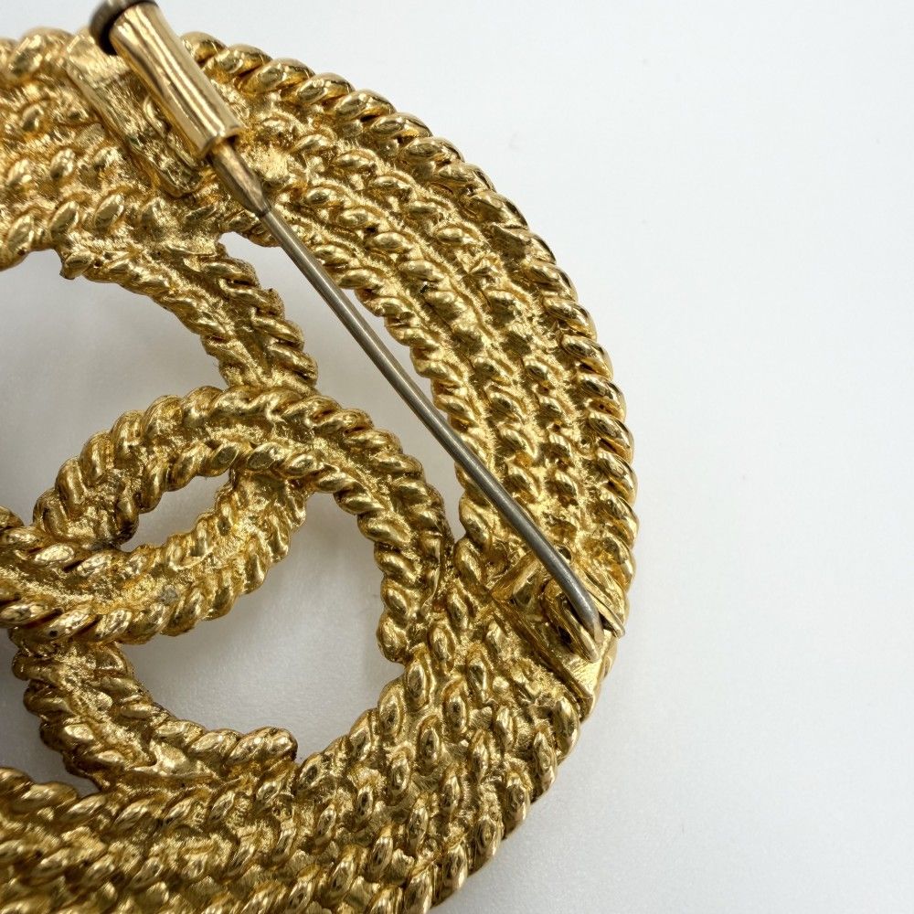 Chanel Brooch Chain CC Logo Vintage 2 8 Gold — view 6