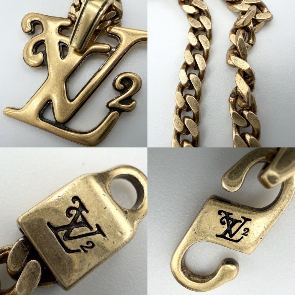 Louis Vuitton Necklace Collier Squared LV Pendant Gold — view 6