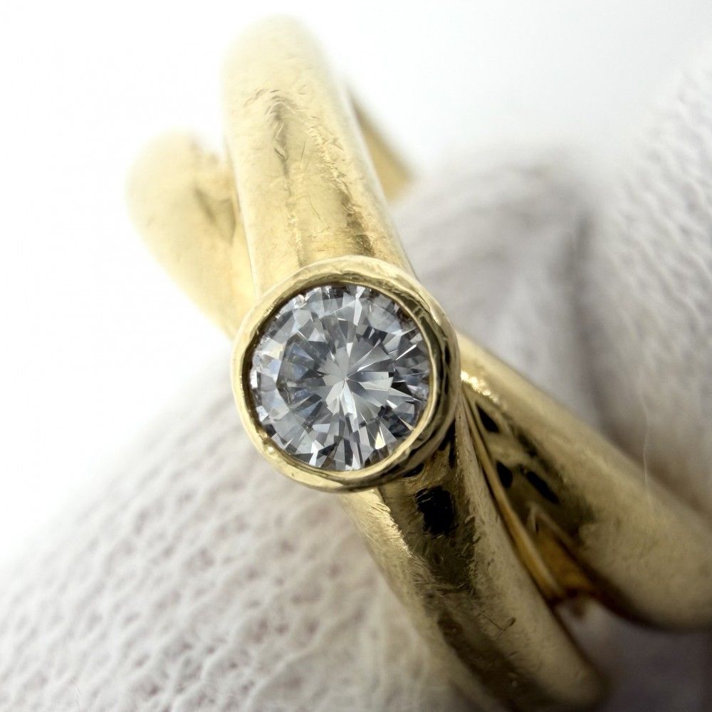 Tiffany & Co Ring Paloma Picasso Cross 18k YG Gold Diamond — view 3