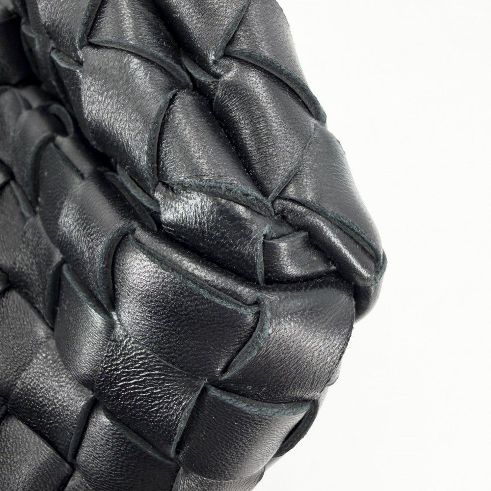Bottega Veneta Tote Intrecciato Small Campana Handbag Leather Black — view 9