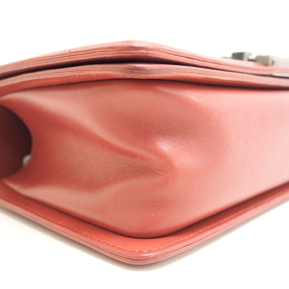 Chanel Chain Shoulder Bag Pink — view 3