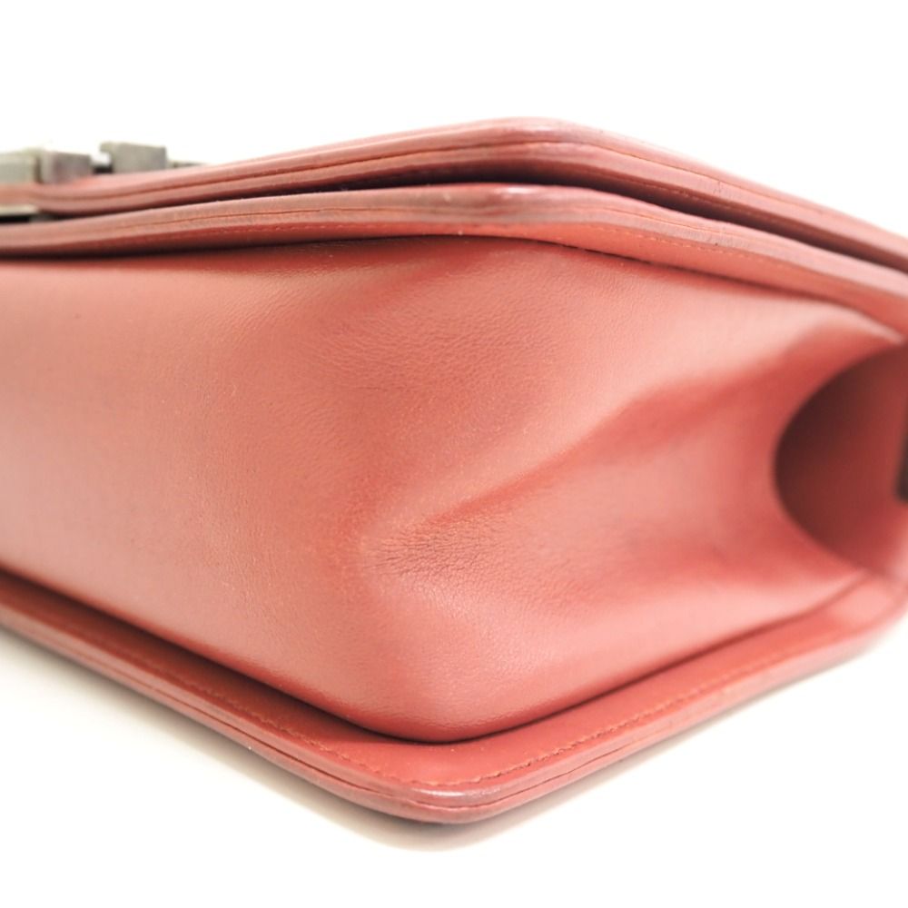Chanel Chain Shoulder Bag Pink — view 4