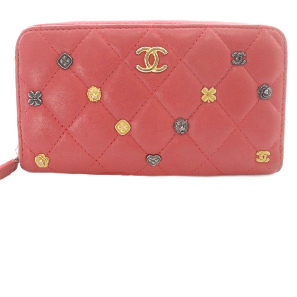 Chanel CC Logo Quilted Zip Around Fragment Case Leather Pink — view 4