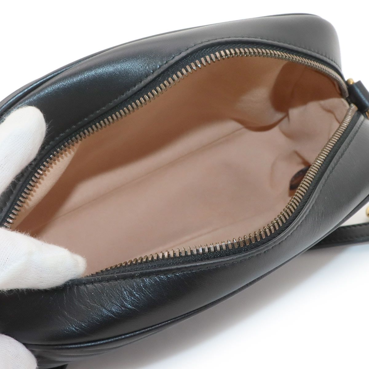 Gucci GG Marmont Chain Shoulder Bag Leather Black — view 7