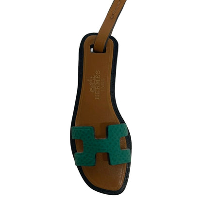 Hermes Key Holder Oran Nano Vert Jade Natural Sable Black — view 4