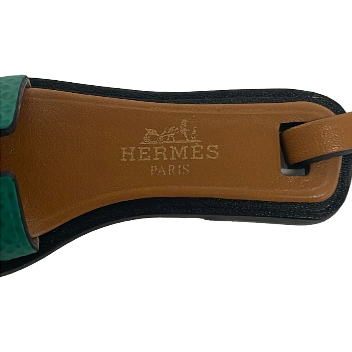 Hermes Key Holder Oran Nano Vert Jade Natural Sable Black — view 3