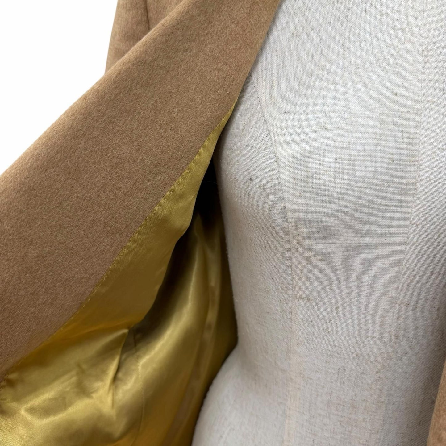 Max Mara Blasy Camel 100% Logo Buttoned Jacket 40 — view 5