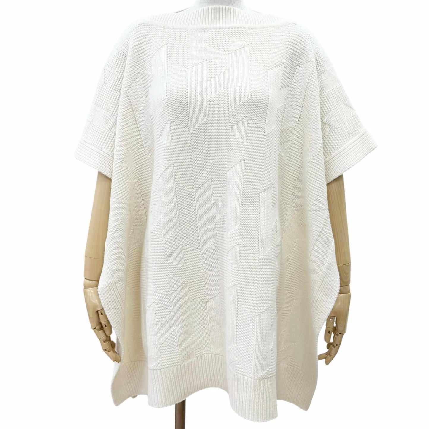 Hermes Virgin Wool 100% Motif Knit Poncho Ivory 34 Recommended