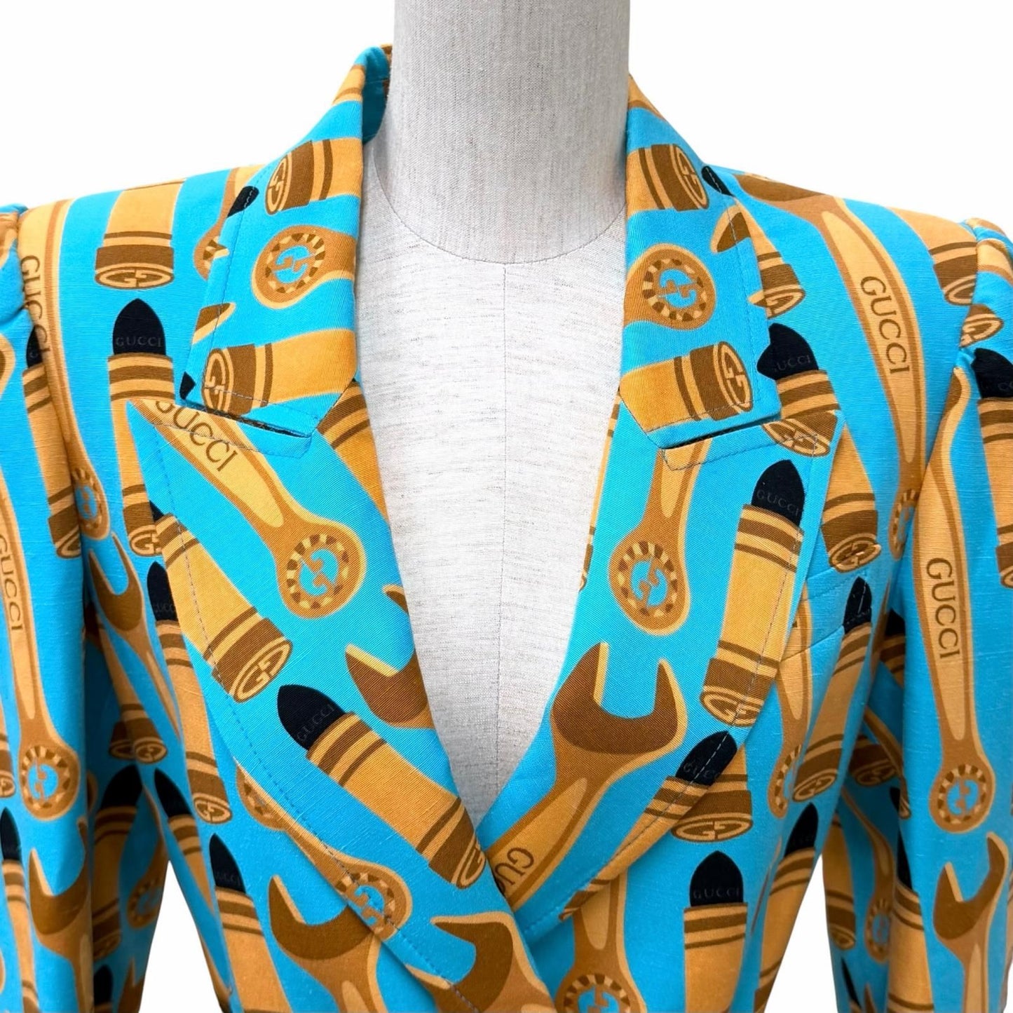 Gucci Silk with Belt Lip logo Jacket — view 4