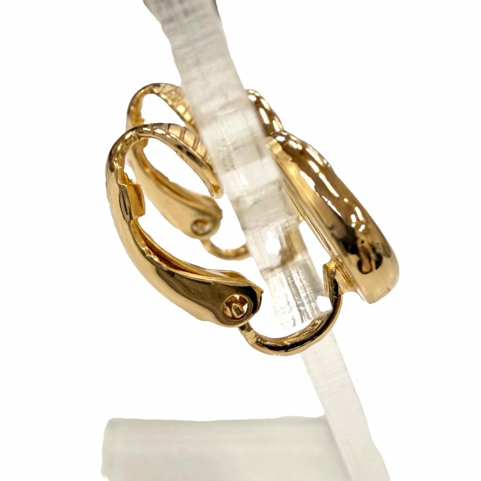 Dior Vintage CD Logo Earrings for Both Ears Gold — view 4