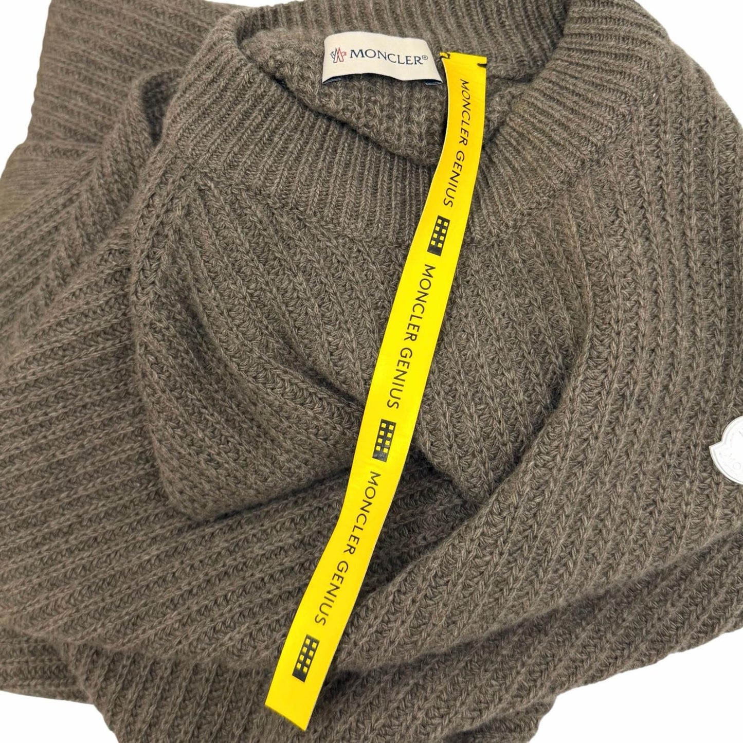 Moncler Genius 4 Hyke Abito Cashmere Wool Blend Rubber Logo Patch Knit Long — view 7