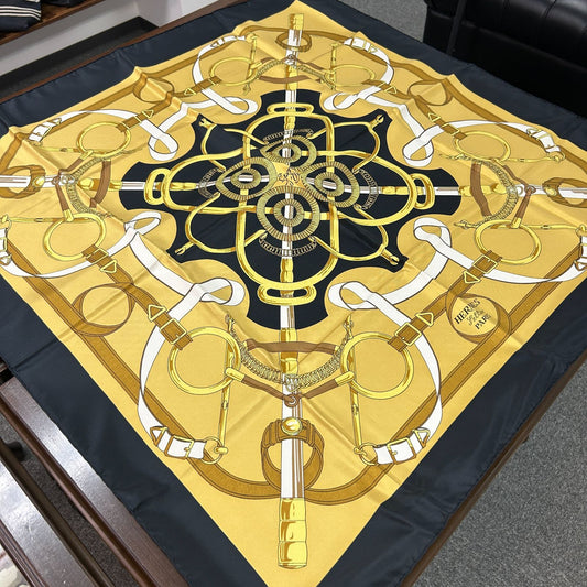 Hermes Carre 90 Apron Dole 90 Large Silk Scarf