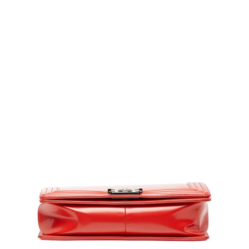 Chanel Chain Shoulder Bag Red Leather — view 3