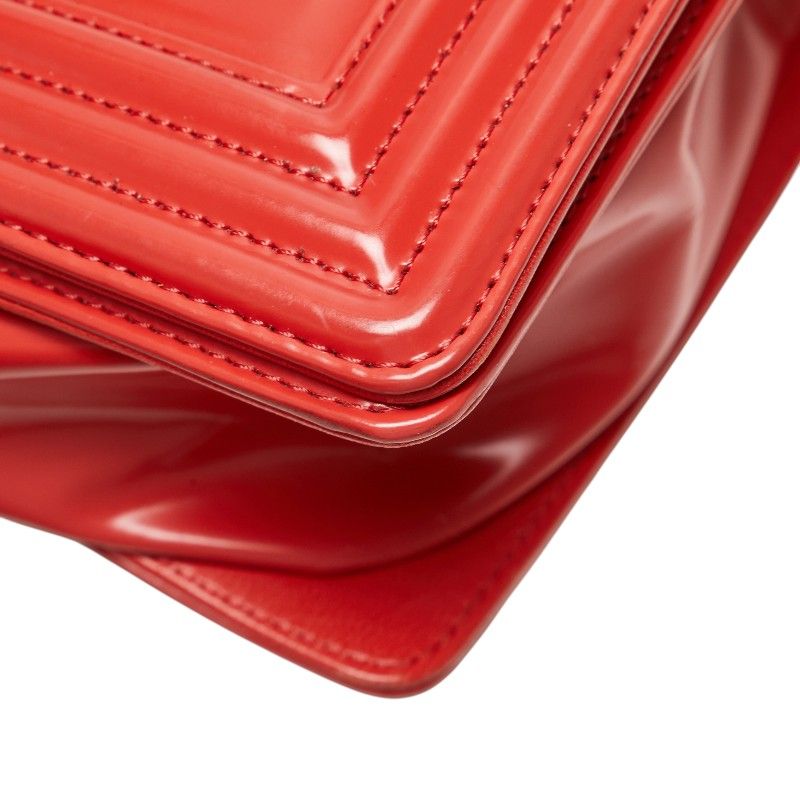 Chanel Chain Shoulder Bag Red Leather — view 4