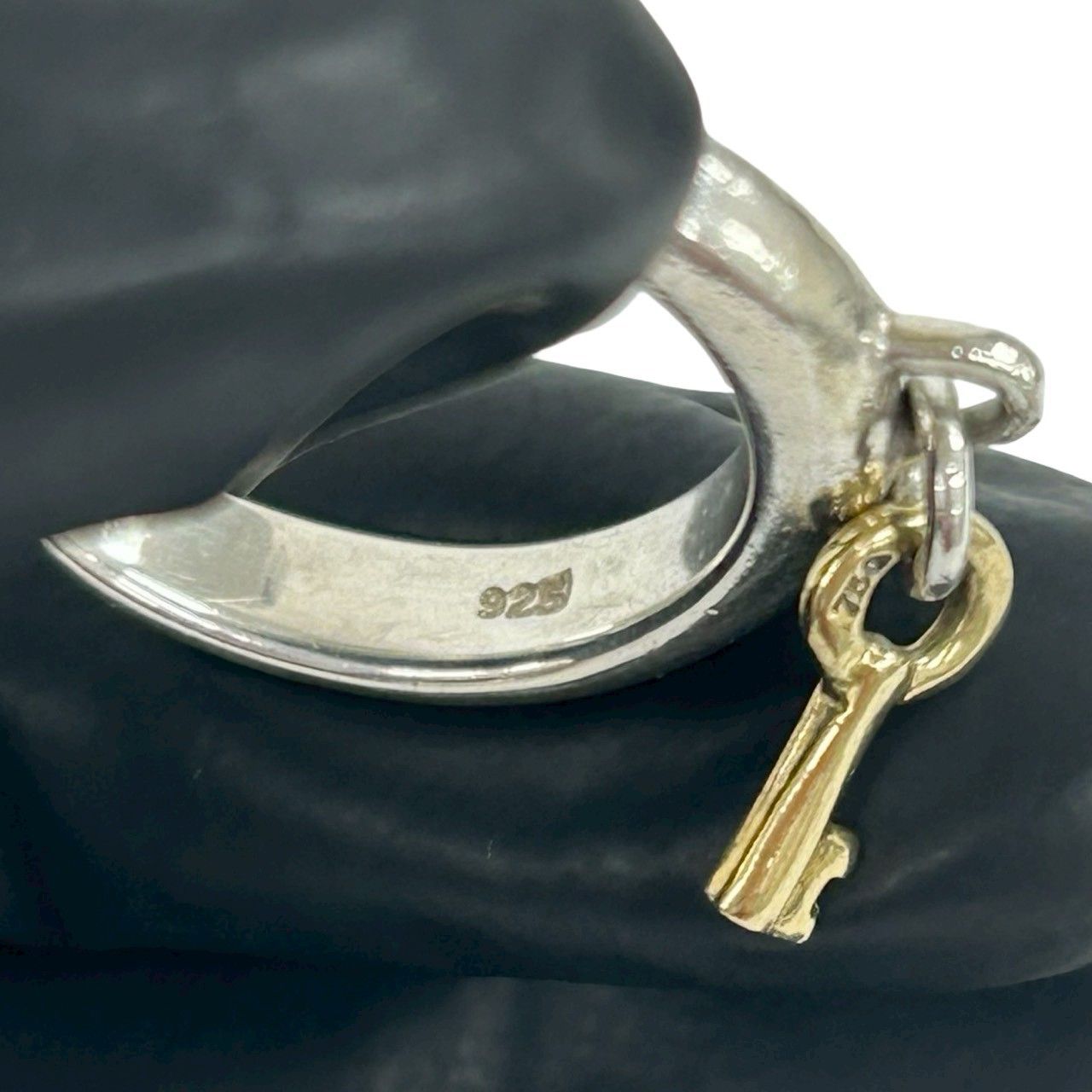 Tiffany & Co Key Charm Ring 925 Sterling Silver Gold — view 4