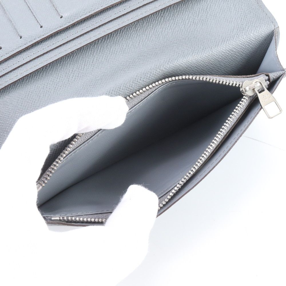Louis Vuitton Taiga Portefeuille Brazza Leather Wallet Bifold — view 7