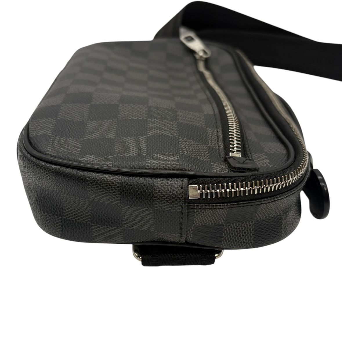 Louis Vuitton Shoulder Bag Ambler LV Damier Graphite — view 5