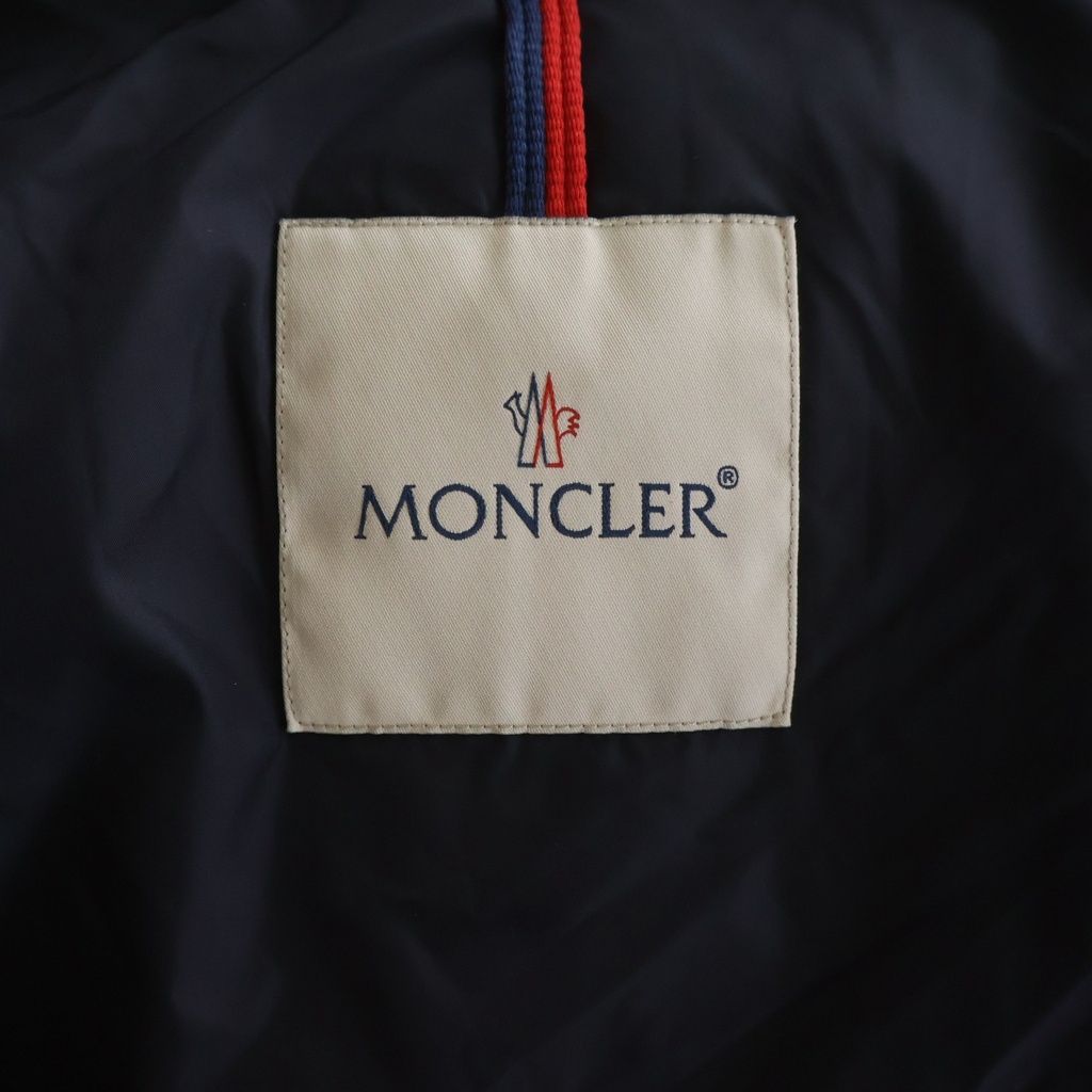 Moncler Prevot Hooded Down Jacket Navy — view 7