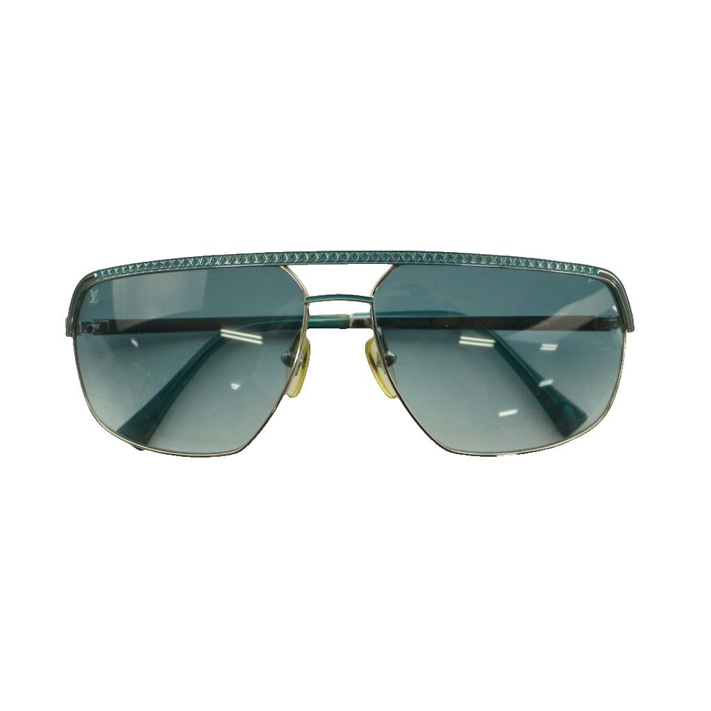 Louis Vuitton Attitude Sunglasses LV Logo Double Bridge 62 14 Silver Color