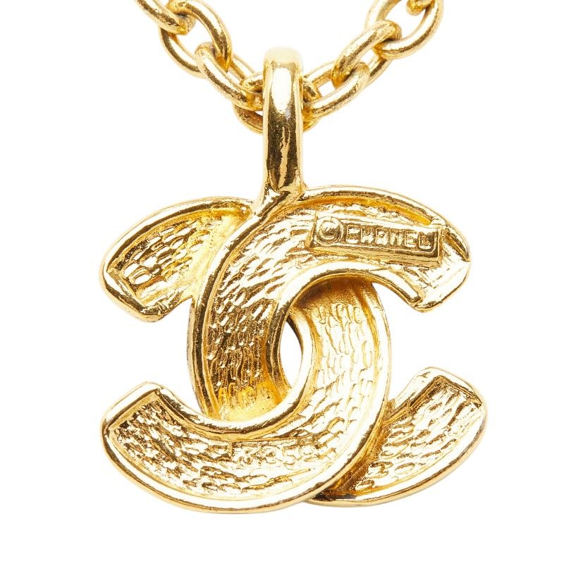 Chanel CC Logo Quilted Chain Pendant Gold Plated — view 3