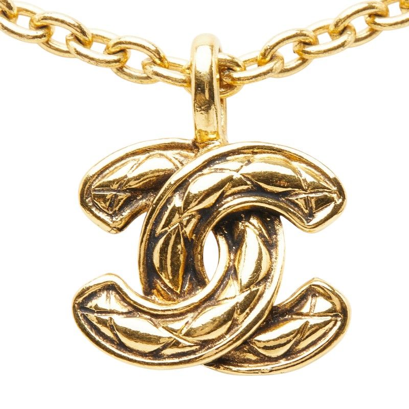 Chanel CC Logo Quilted Chain Pendant Gold Plated — view 2