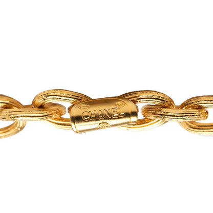 Chanel CC Logo Lion Motif Quilted Chain Pendant Gold Plated — view 5