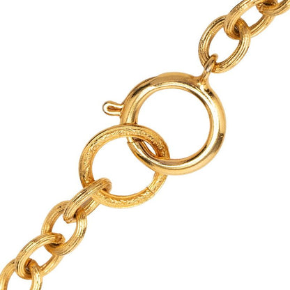Chanel CC Logo Lion Motif Quilted Chain Pendant Gold Plated — view 4