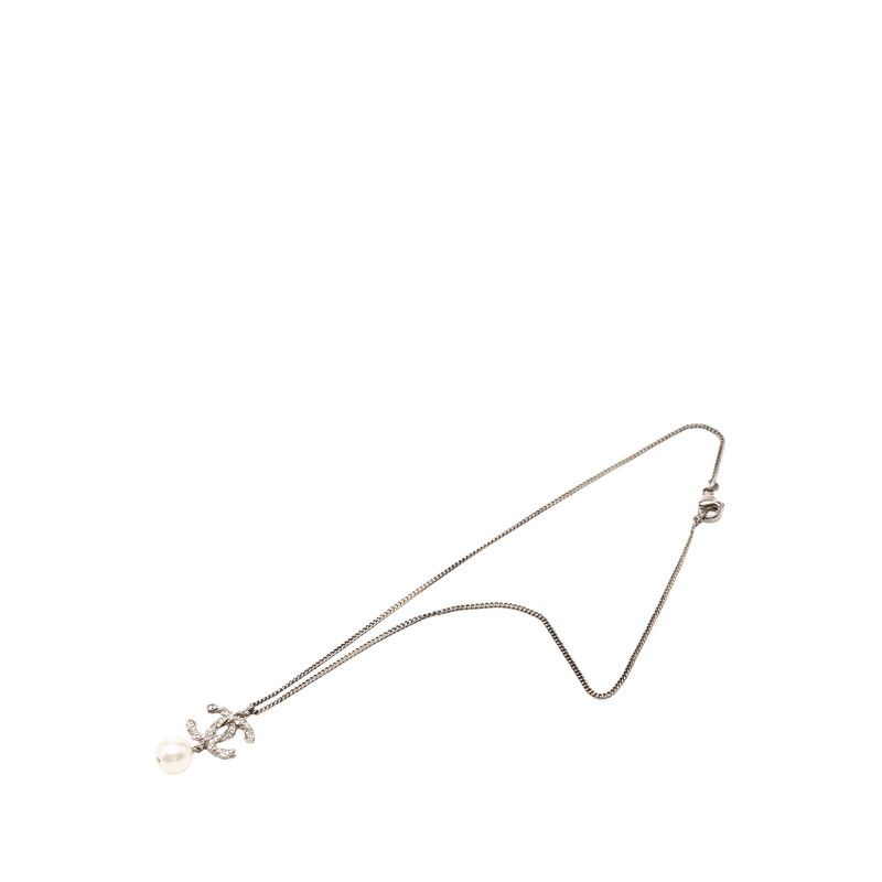 Chanel CC Logo Chain Pendant Silver Metal Faux Pearl Rhinestone — view 3