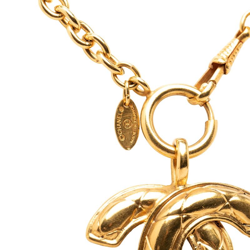 Chanel Quilted CC Logo Necklace Gold Plated — view 5