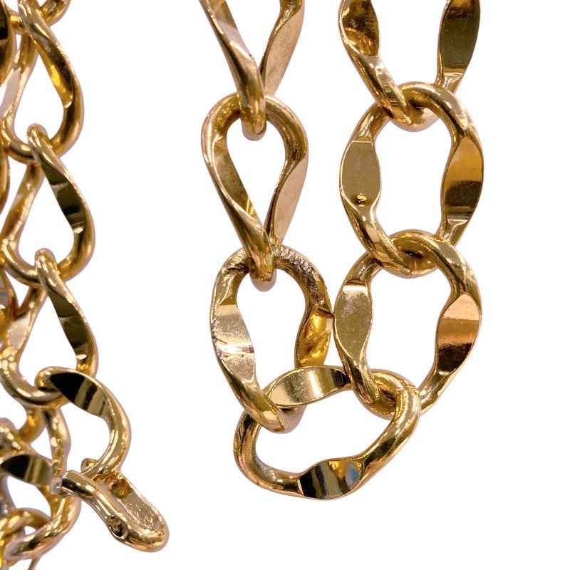 Chanel CC Logo 31 Rue Cambon Chain Belt Gold Plated — view 4