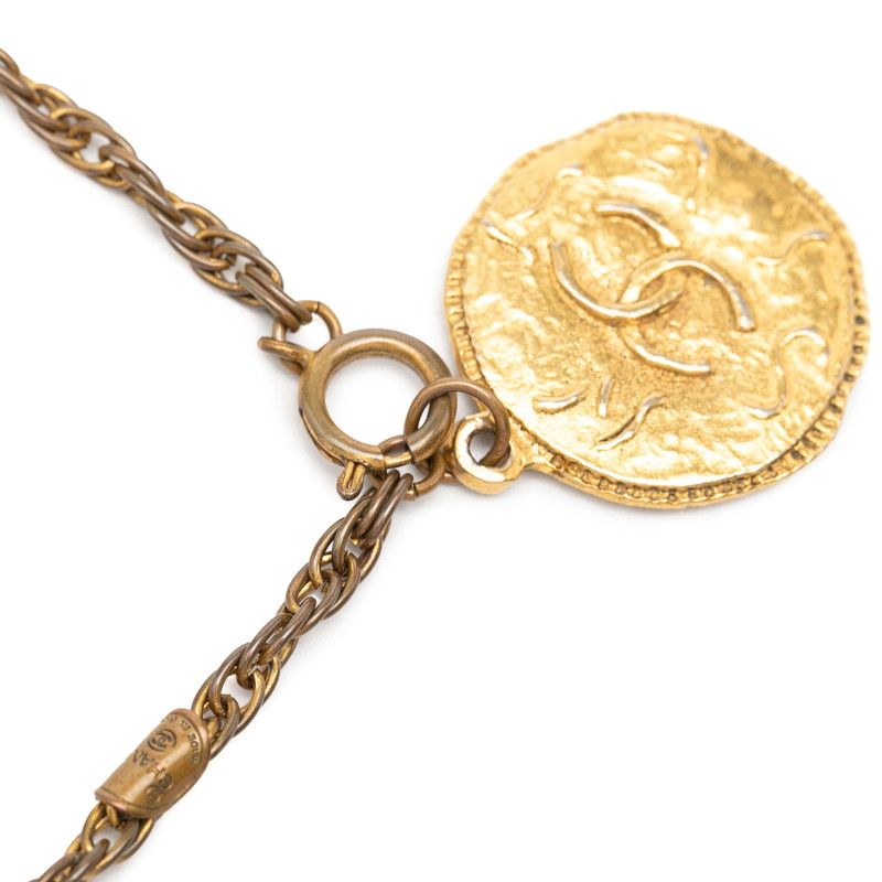 Chanel CC Logo Coin Motif Chain Pendant Gold Plated — view 4