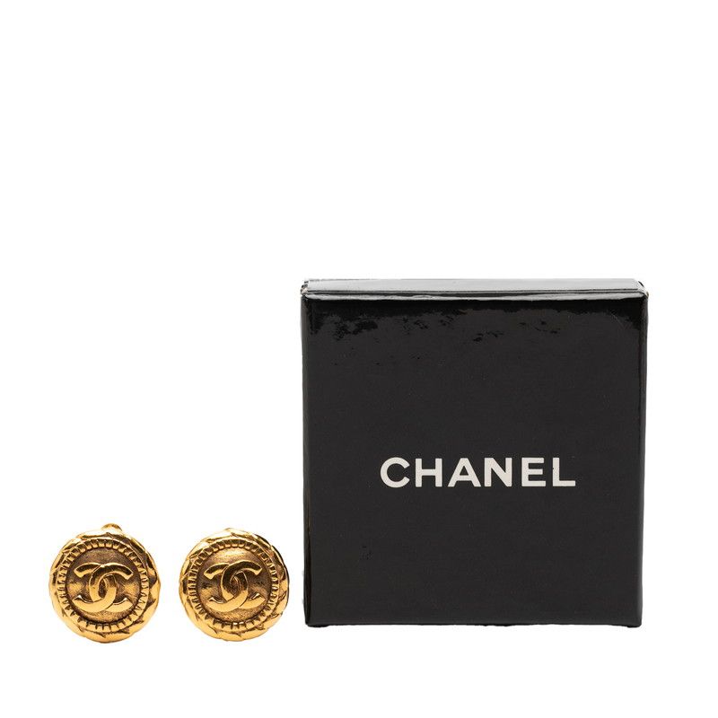 Chanel CC Logo Round Earrings Gold Plated — view 4