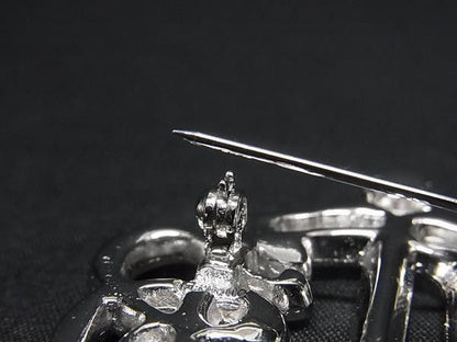 Dior Brooch Silver Metal Rhinestone — view 3