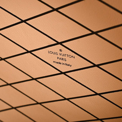 Louis Vuitton Shoulder Bag Petite Boite Chapeau — view 6