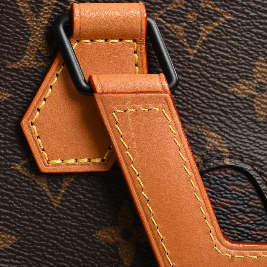 Louis Vuitton Tote Mini — view 8