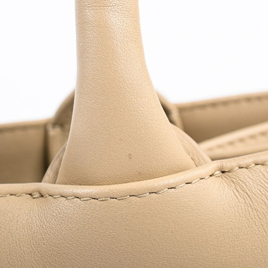 Dior Tote Book Totes Beige — view 7