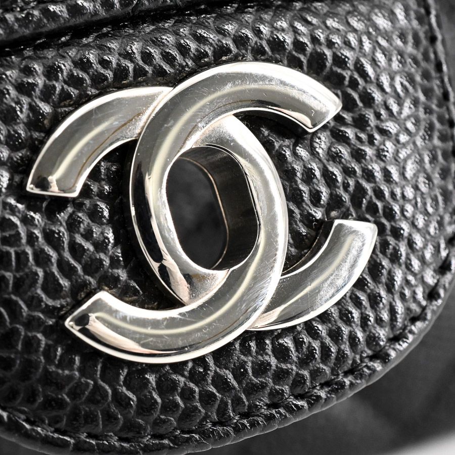 Chanel Shoulder Bag 11.12 Classic — view 6