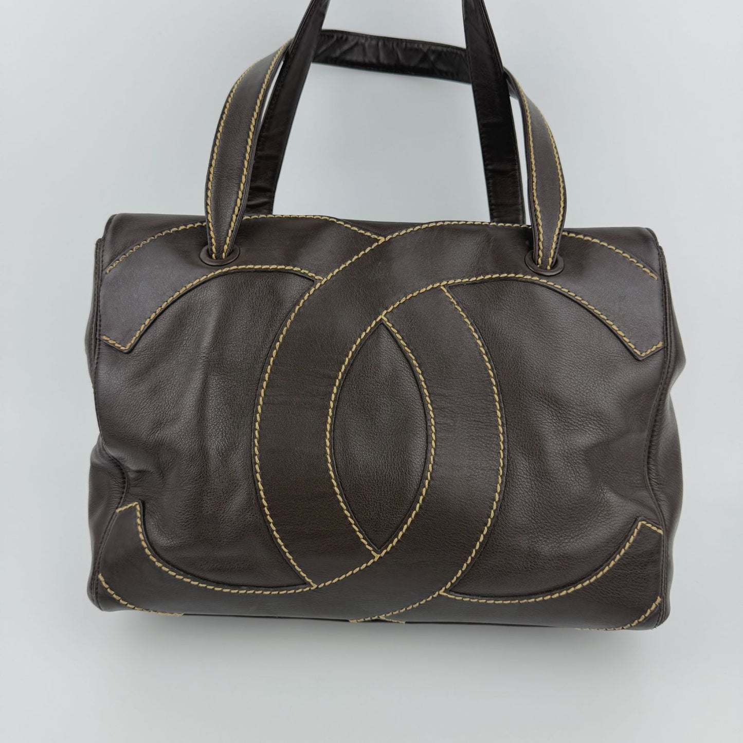 Chanel CC Logo Jumbo CC Tote Shoulder Bag Brown Leather Vintage — view 4