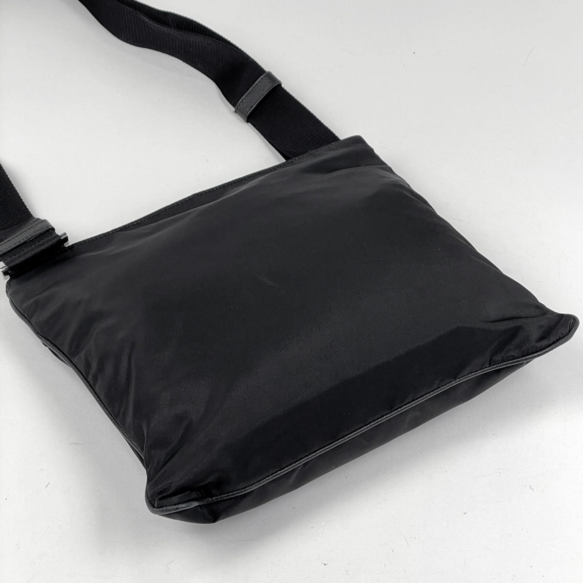 Prada Shoulder Bag Nylon Nero — view 2