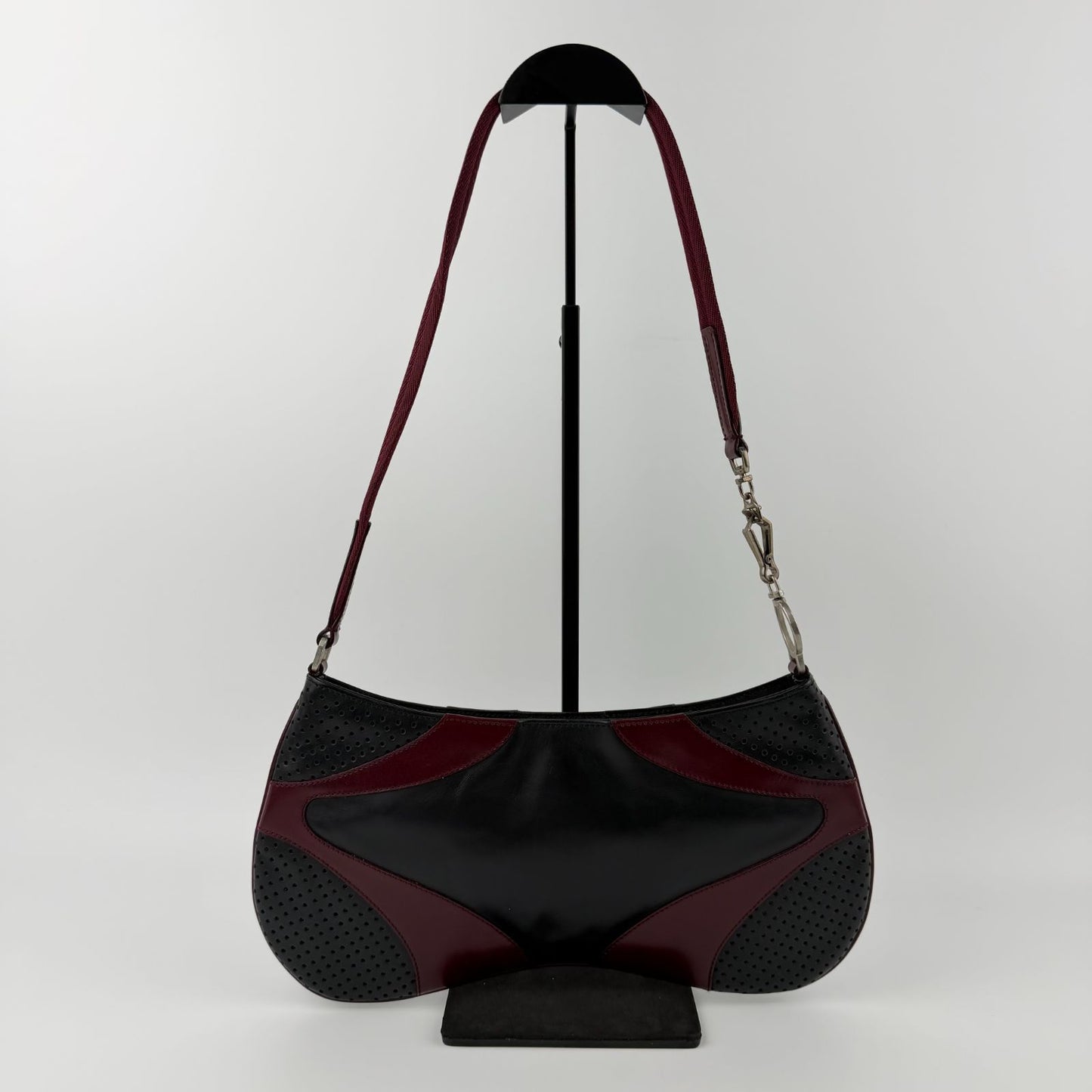 Prada Shoulder Bag Black Red Leather Vintage — view 3