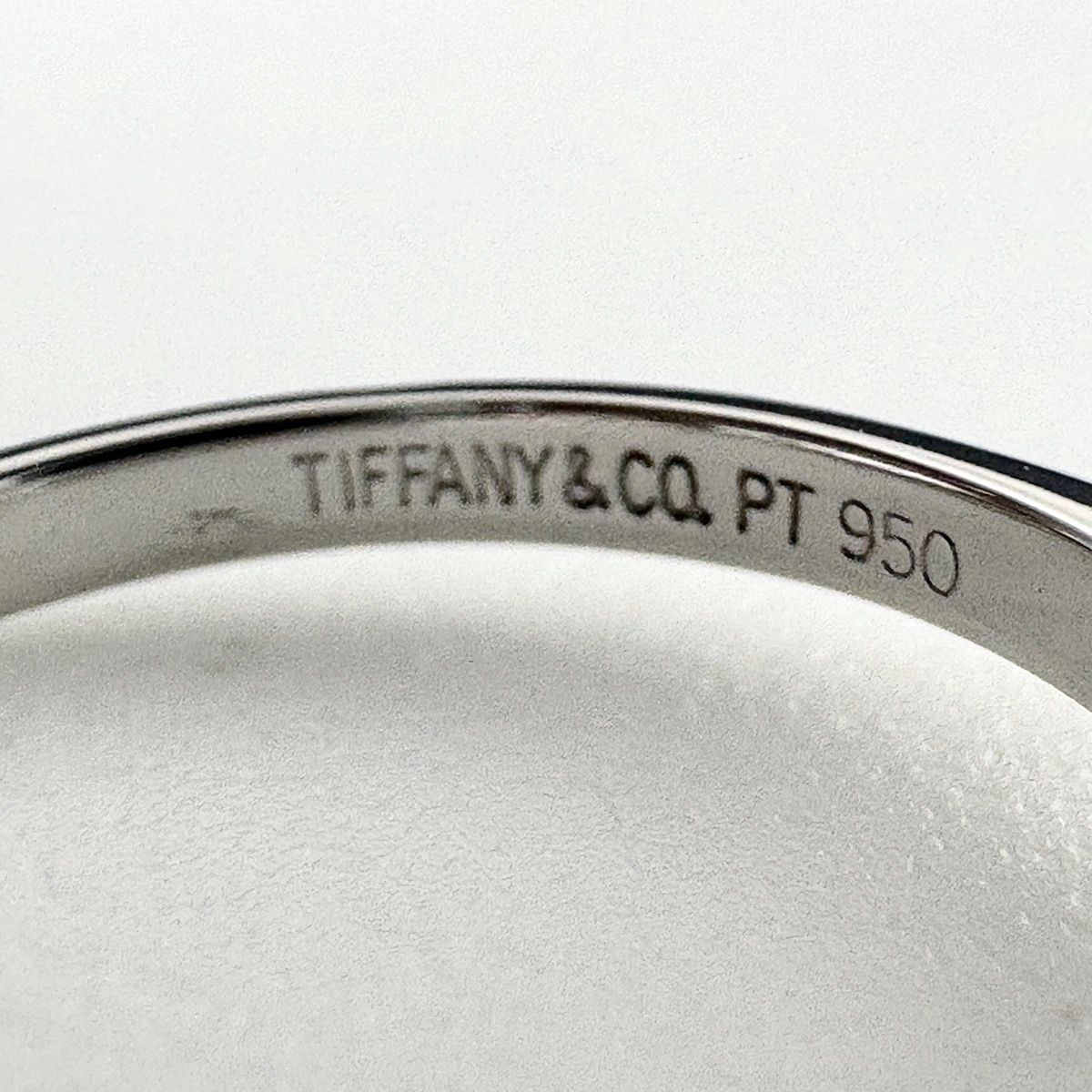 Tiffany & Co Solitaire Ring Platinum Diamond — view 7