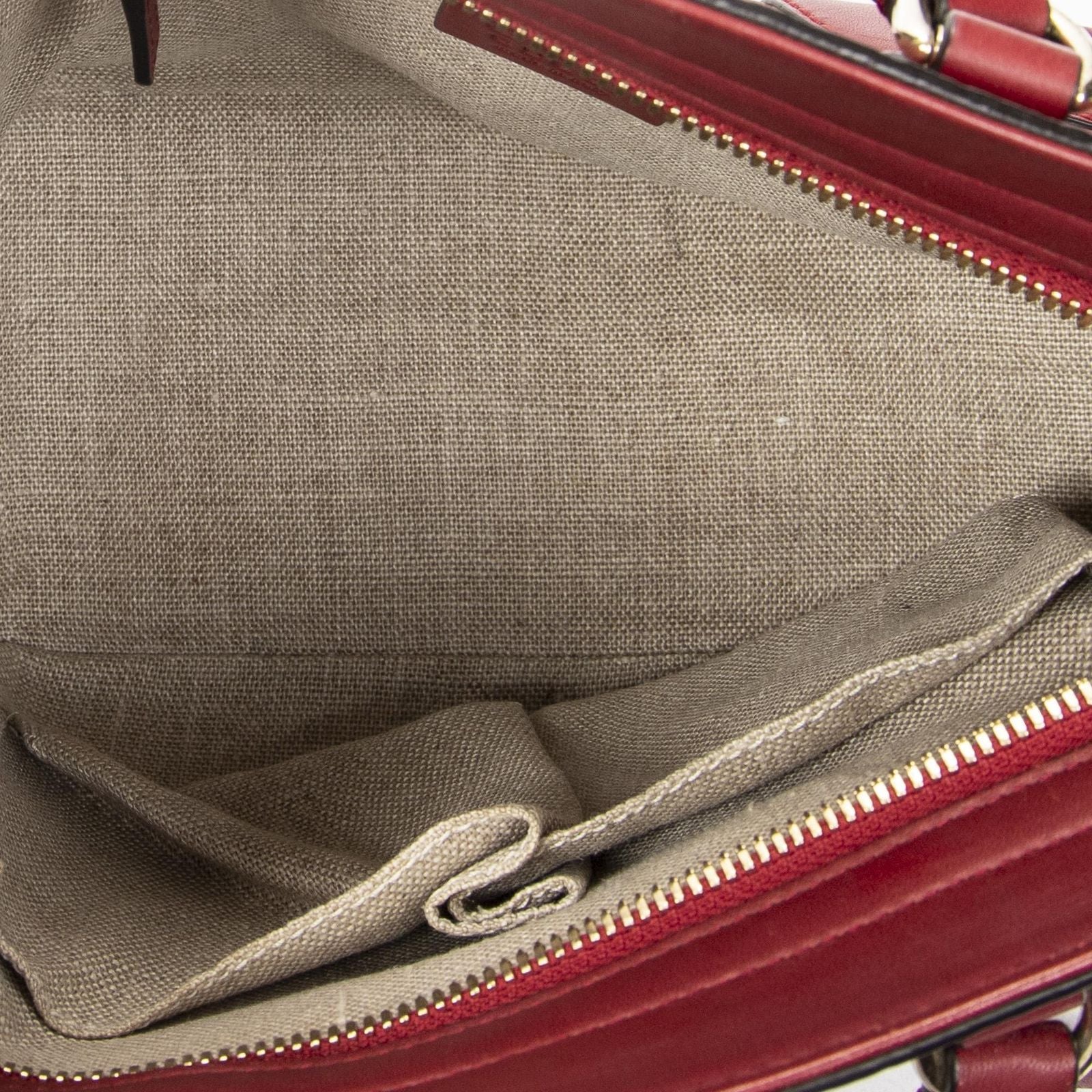 Gucci Small Bree Tote Red Micro Guccissima Leather — view 9