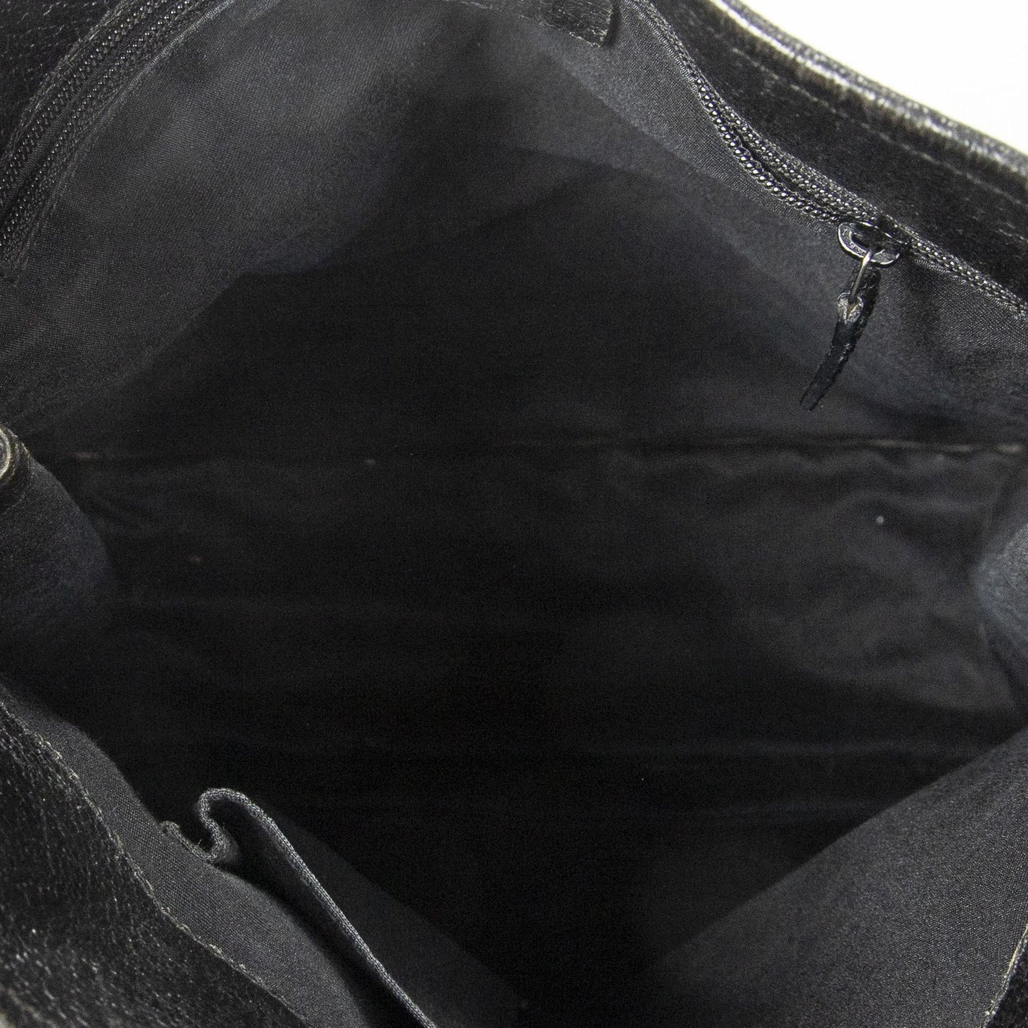 Gucci Vertical Eclipse Black GG Canvas Messenger — view 9