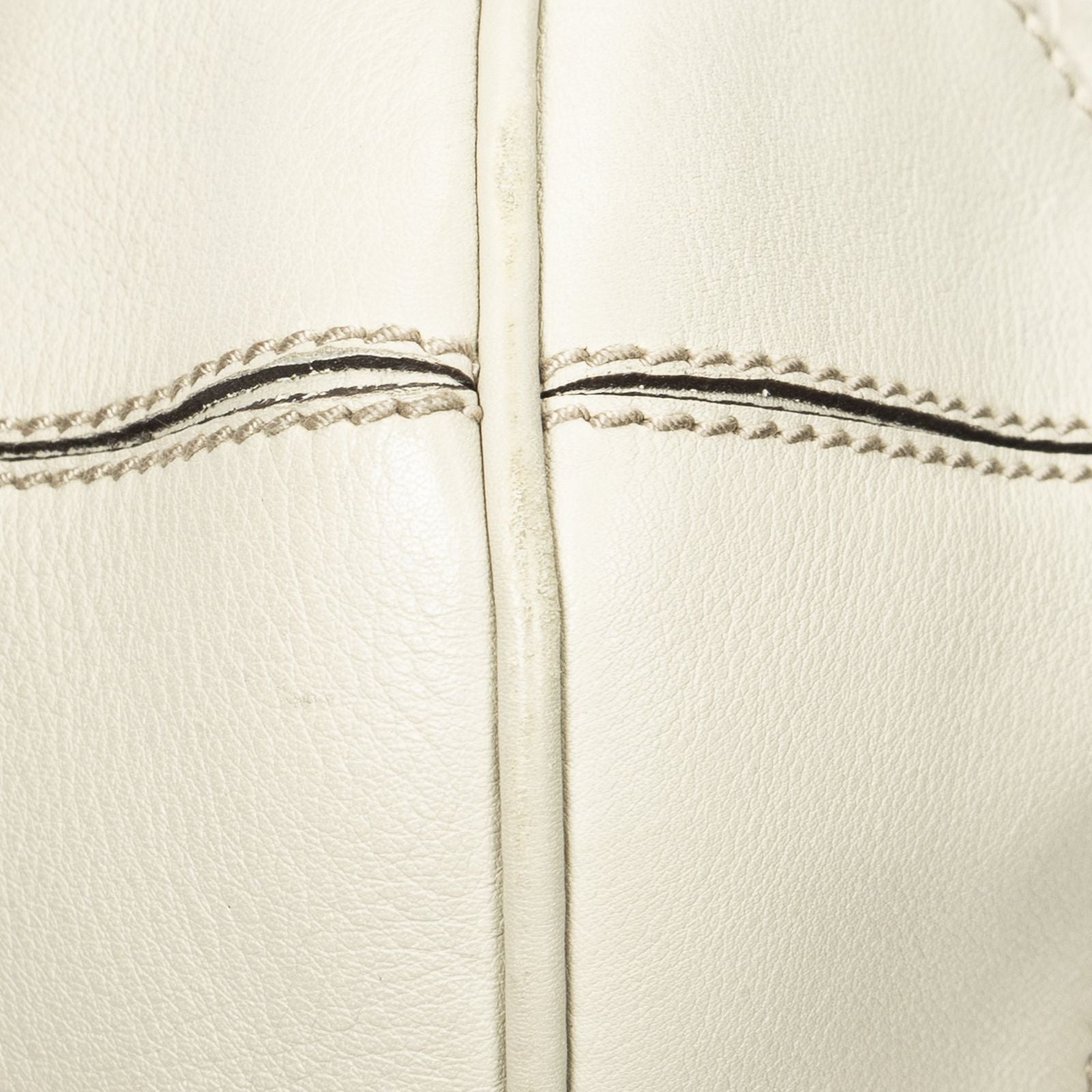 Gucci Pegi Bambu Handle Hobo Ivory Guccissima — view 7