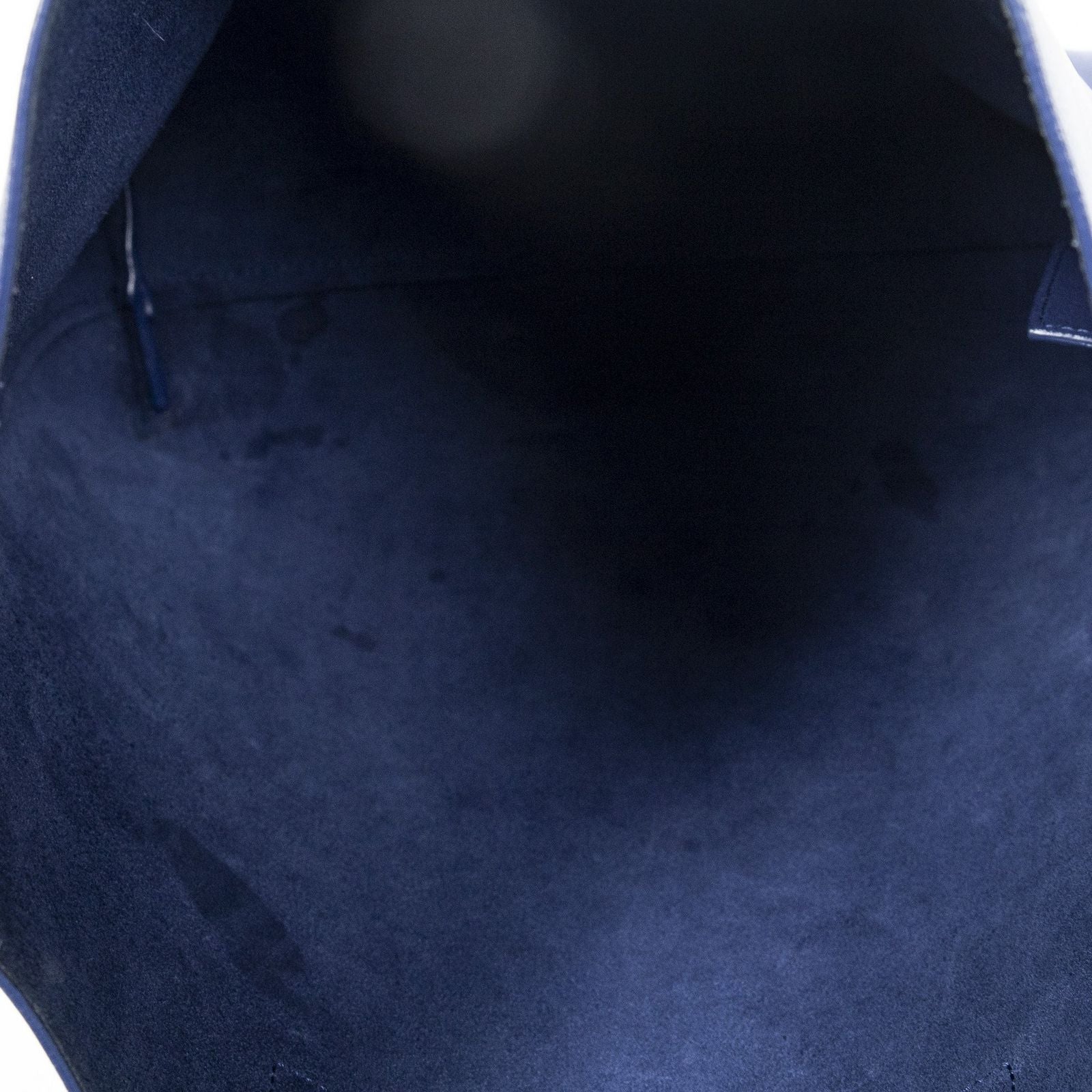 Saint Laurent Shoppingtote Navy Calfskin Leather Messenger — view 9