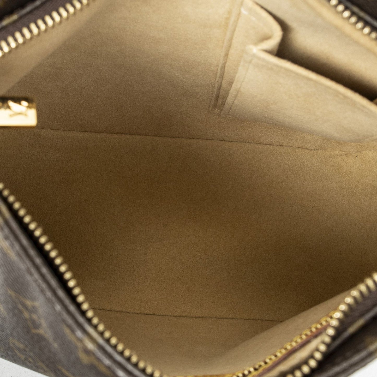 Louis Vuitton Brown Monogram Canvas Messenger — view 9