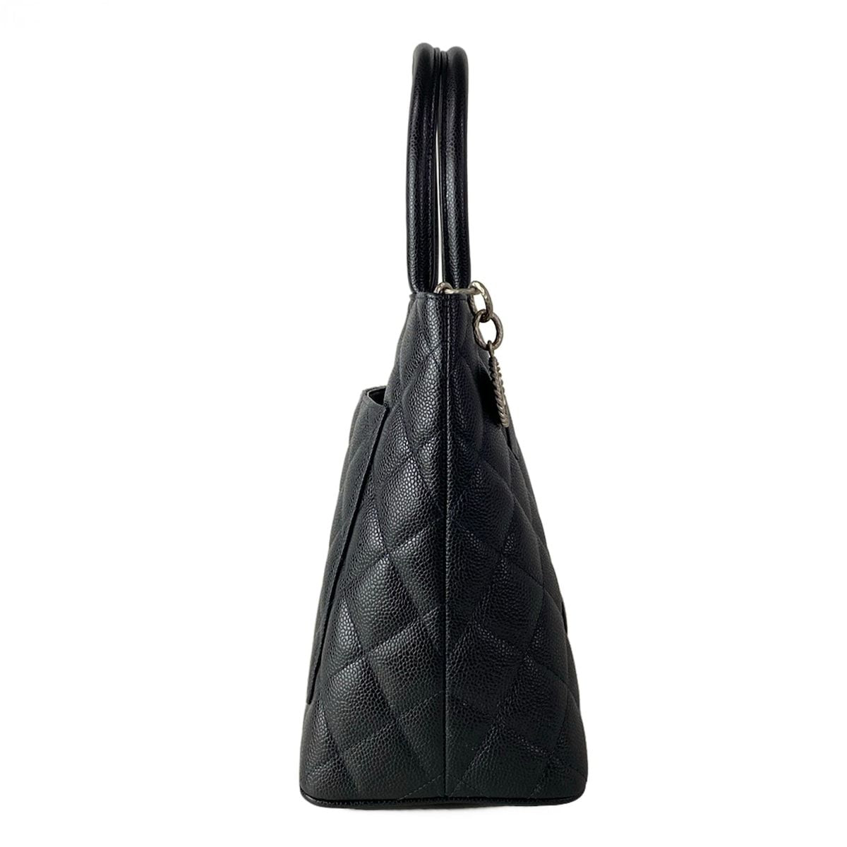 Chanel Tote Medallion Black Silver — view 2