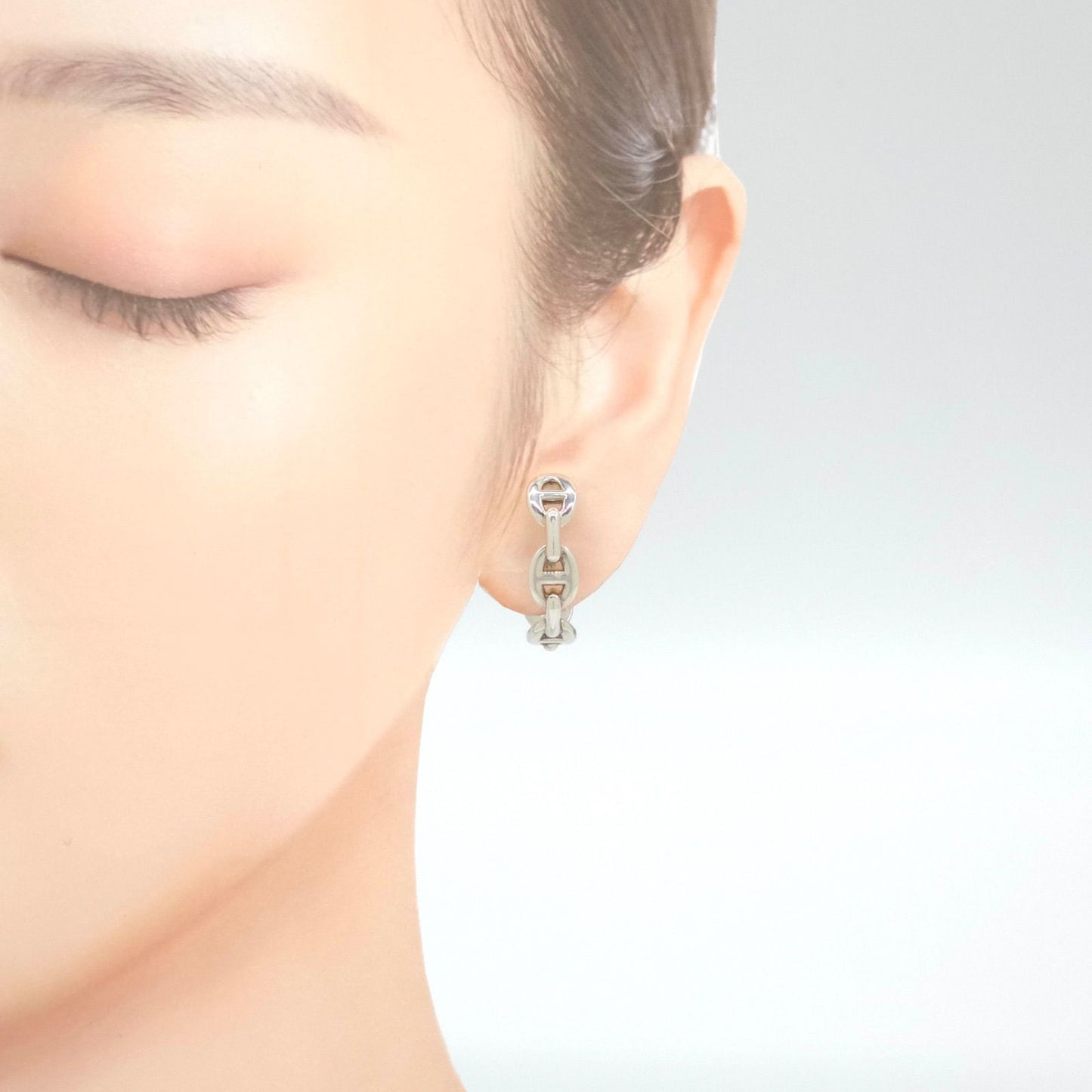 Hermes Chaine D'ancre Hoop Earrings Single Sterling Silver 2.54 cm Case — view 2